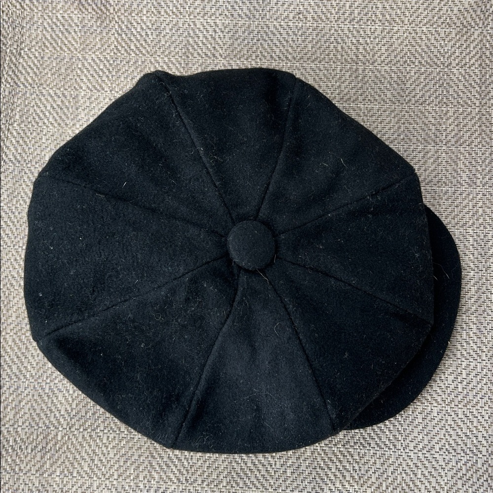 NEW YORK HAT COMPANY Classic Black Wool Newsboy Cap. One Size. 100% Wool. - Picture 3 of 11